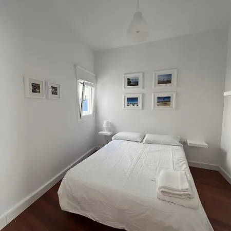 Sherry-house & Parking Apartment