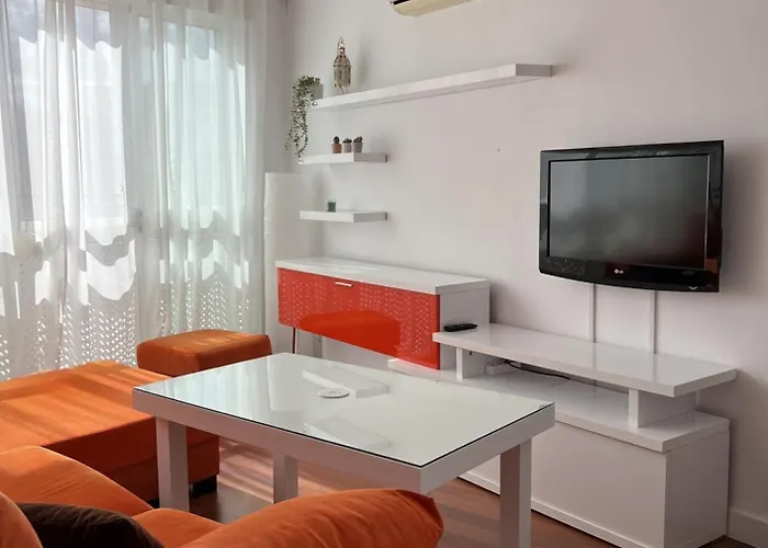 Sherry-house & Parking * 赫雷斯