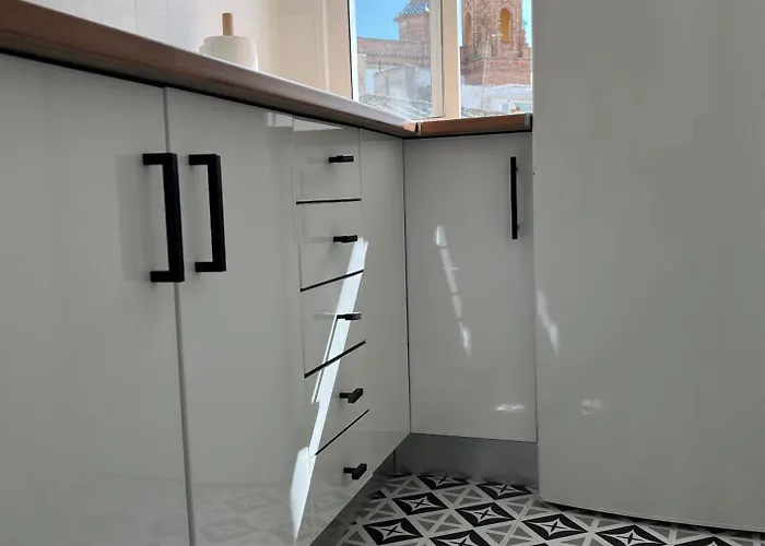 Sherry-house & Parking * 赫雷斯